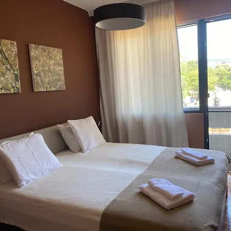 Eli-andon וארנה