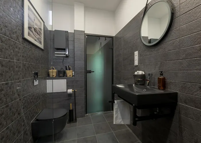 Eli-andon Apartament *